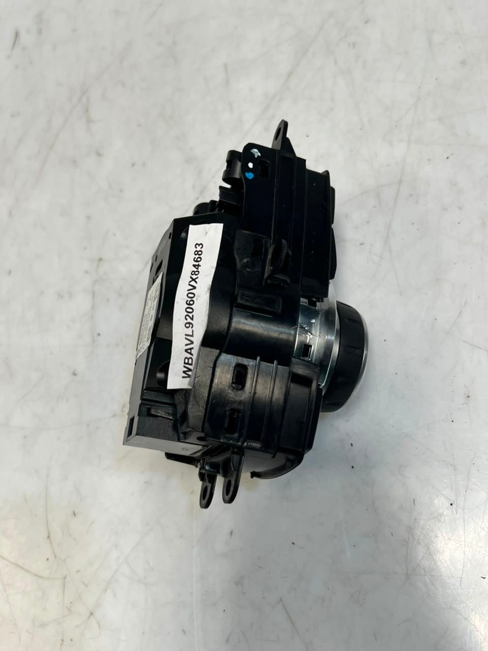 2007-2013 BMW X5 E60 E63 E70 E71 E81 E84 E88 E90 Idrive Controller 9285444 OEM