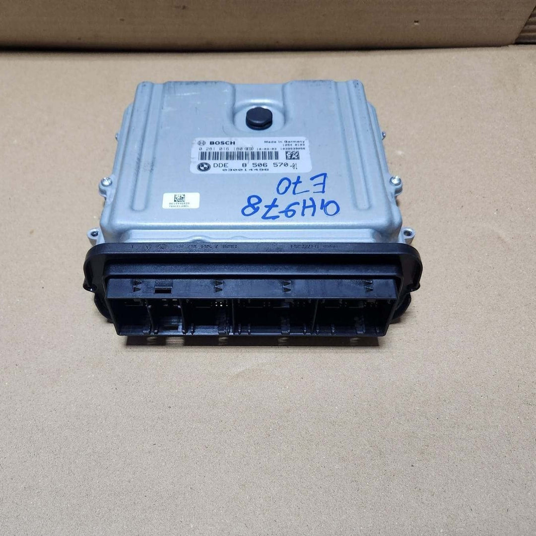 BMW Engine Control Unit 8506570. X5 E70 3.0D N57D30A DIESEL ECU