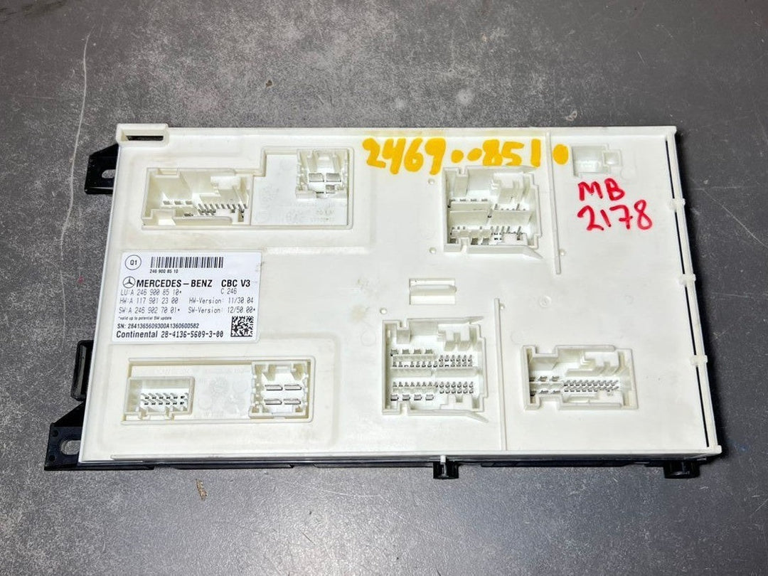 Mercedes W246 CLA B-Class Front SAM Body Control Module Unit A246 9008510 OEM