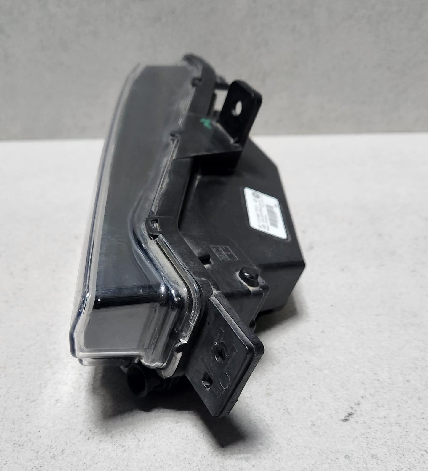 2019-2021 BMW X3 Front Right Fog Light 9492772 X3 G01 OEM