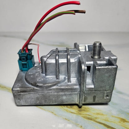 Mercedes-Benz C E W204 W207 W212 Steering Lock Module Control Unit A2049005912