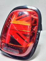 Bild in die Galerieansicht laden, 2014-2020 Mini Cooper Tail Light 7435134 F55 F56 Right side rear LED