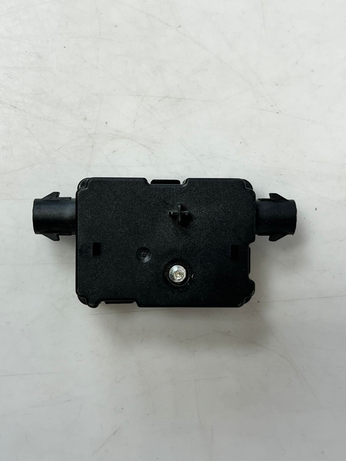 2018 BMW 3 8 X4 X5 SERIES G20 G21 G14 G15 G16 G02 G05 TRAP CIRCUIT 6832256