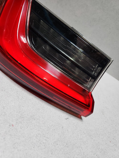 2019-2024 BMW 330i Rear Tail Light 7495085 330i M340i M3 G20 G80 