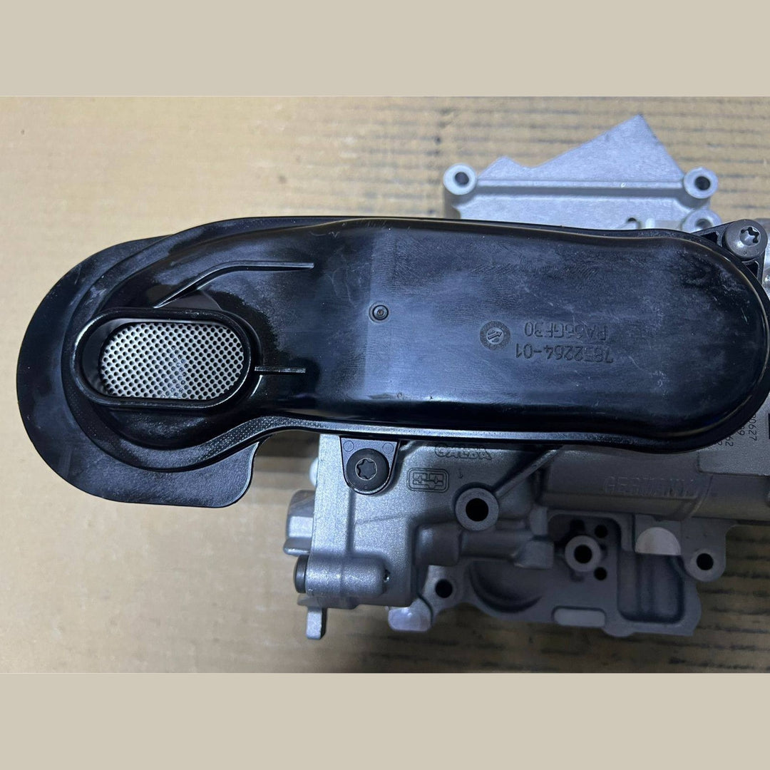 2017 BMW M5 Engine Oil Pump 7852262 M5 F90, M8 F91 F92 F93 XM F95 F96