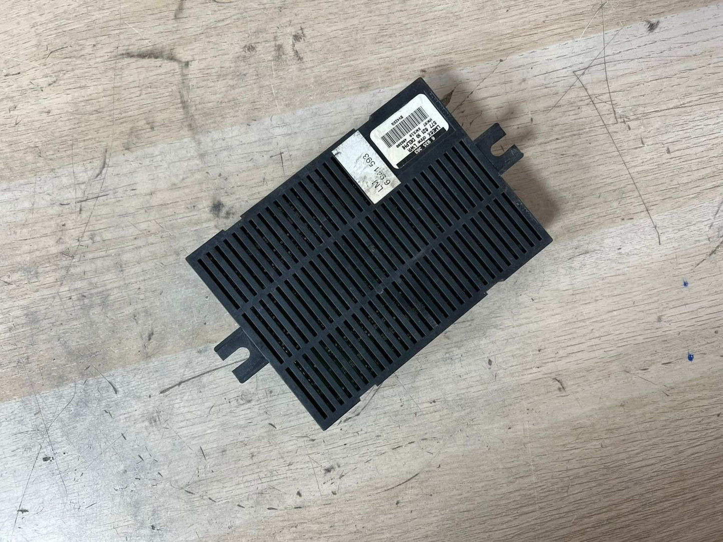 BMW E60 E63 E65 E66 745i 750i 550i Footwell Light Module 6935363