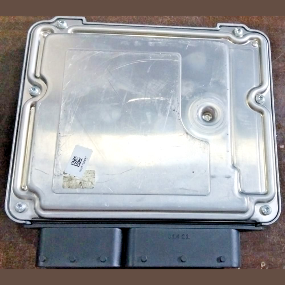 BMW 320d DIESEL N47N F30 F32 F34 F36 2013 ENGINE CONTROL ECU ONLY 8573259