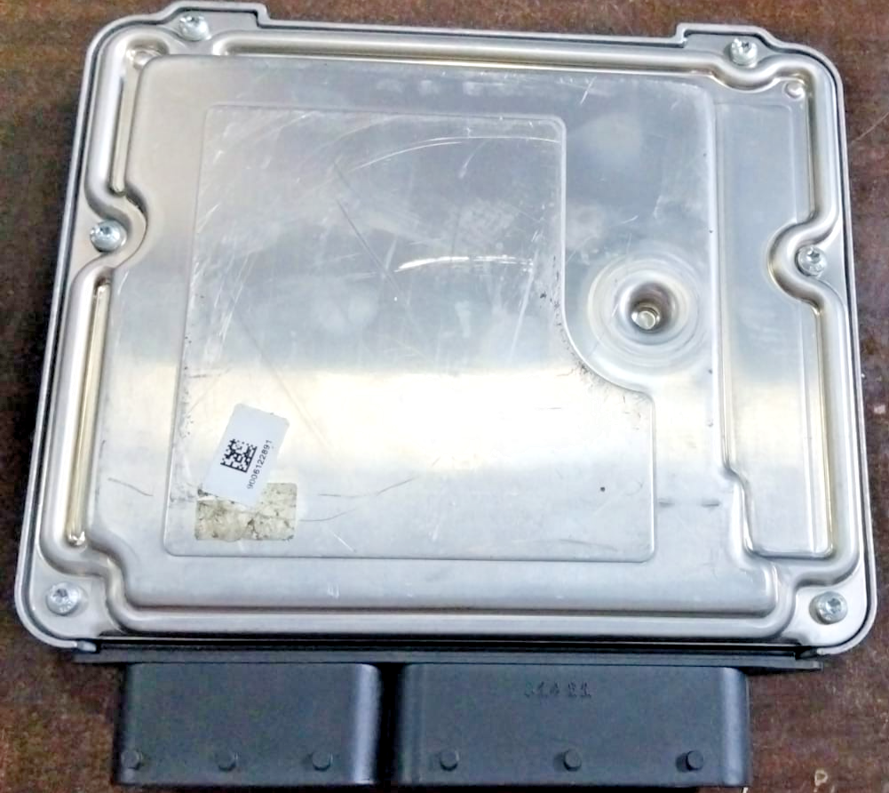 BMW 320d DIESEL N47N F30 F32 F34 F36 2013 ENGINE CONTROL ECU ONLY 8573259