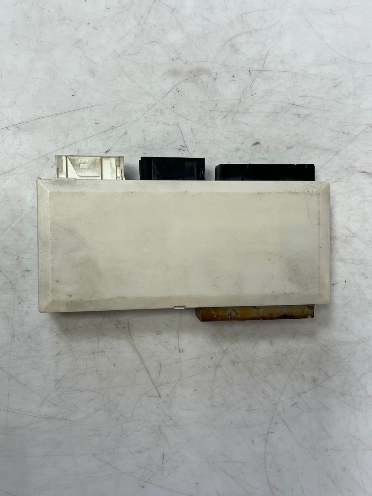 BMW E38 E39 5-Series GM3 LOW 12V Body Control Module BCM 6922152 OEM