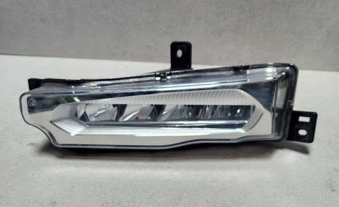 2018-2021 BMW X3 Front Fog Light Led Left 7412527 OEM 