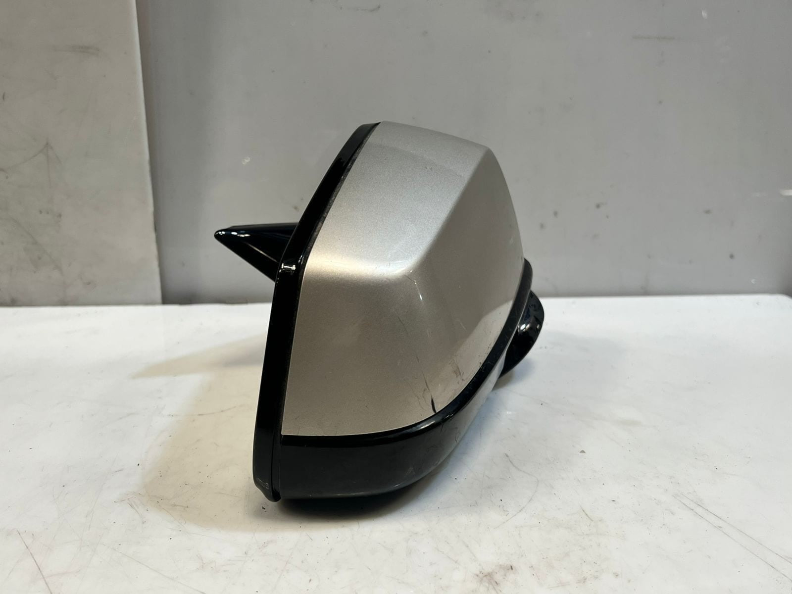 2013-2015 BMW 6 Series F12 F13 640i Door Mirror Right F0154104 OEM