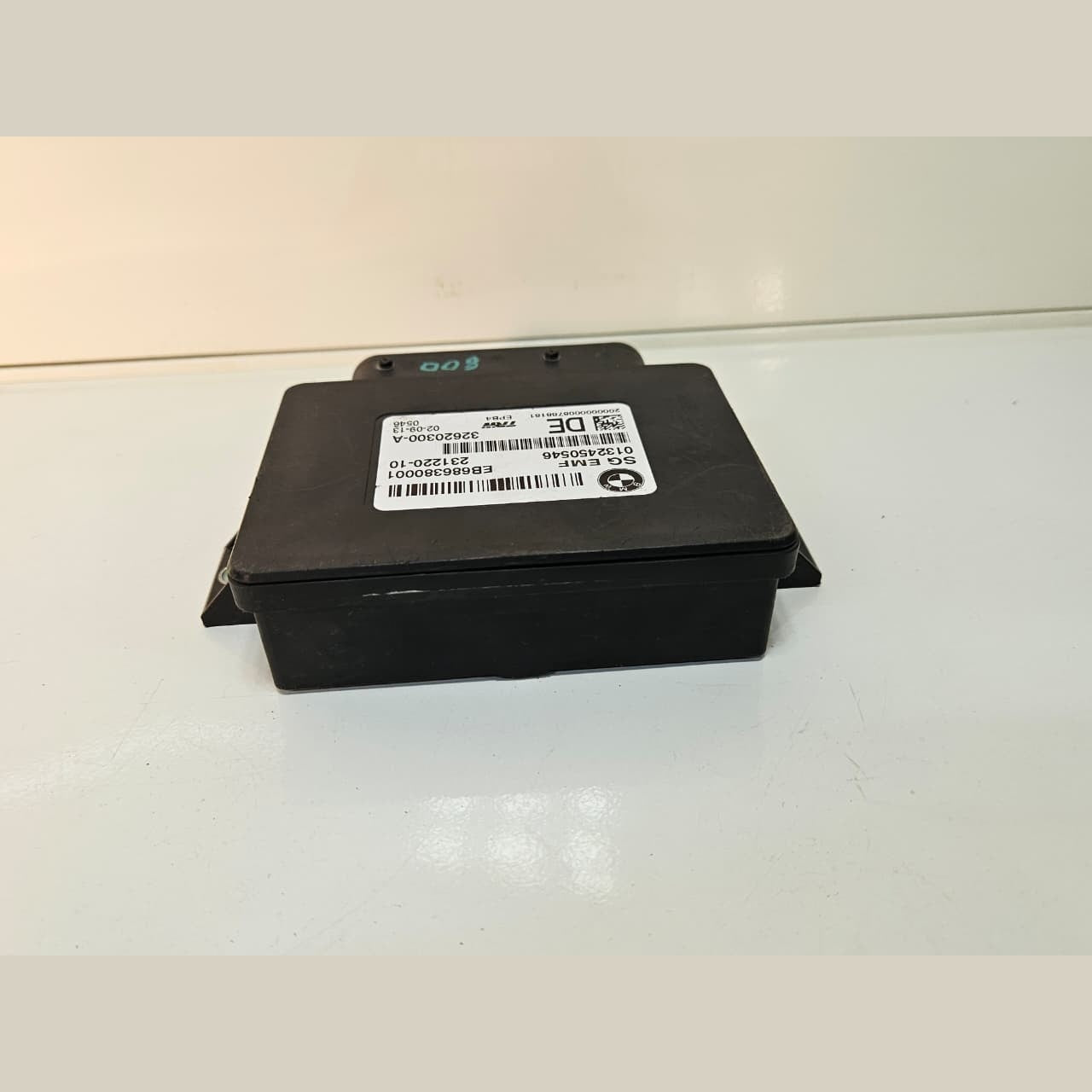 BMW 5 6 Series F10 F11 F12 F13 Parking Handbrake ECU Control Module 6863800