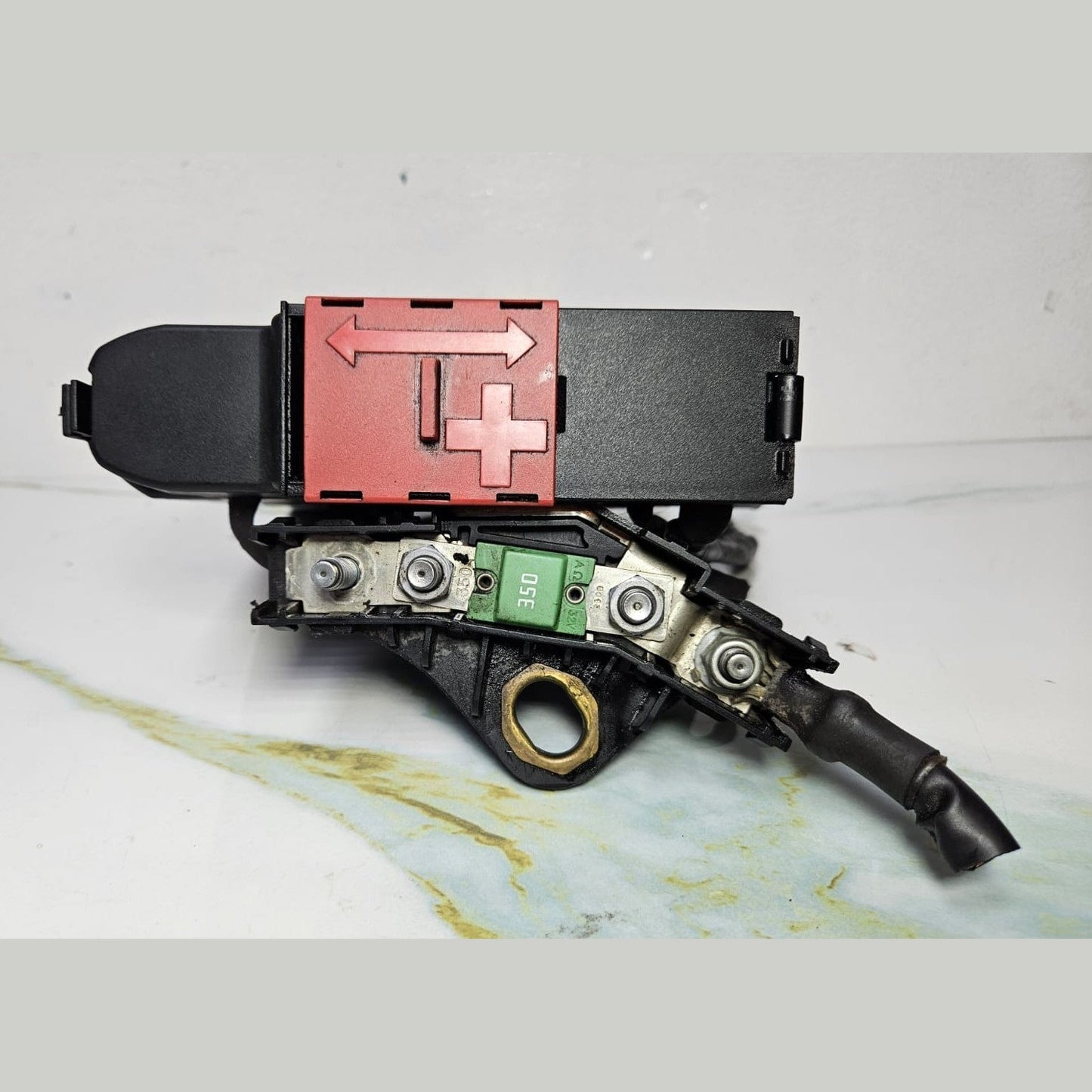 Mercedes W212 Hybrid Positive Battery Terminal Fuse Junction Box A2125406950 OEM