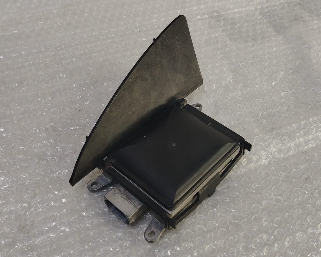 OEM BMW F25 F26 F15 F16 F85 F86 Lane Departure Assist Module RH 6873290 HELLA