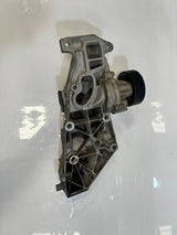 BMW F20 F21 F22 F23 F30 F31 Coolant WATR Pump With Carrier BRACKET 7644804 OEM