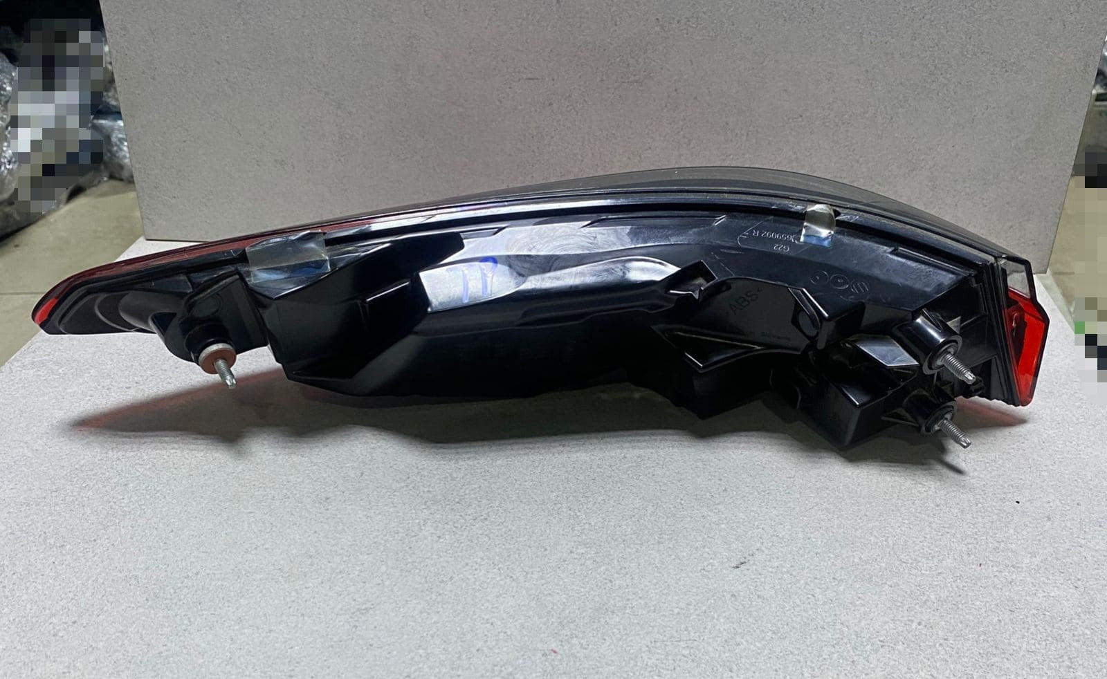 2020-2022 BMW M4 Rear Right Outer Taillight 7477606  G22 G82  430i 440i