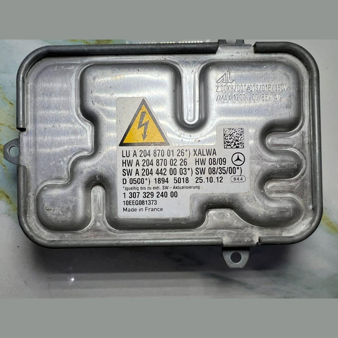 2010-2013 Mercedes C200 Xenon Headlight Ballast Control Unit A2048700126 W204