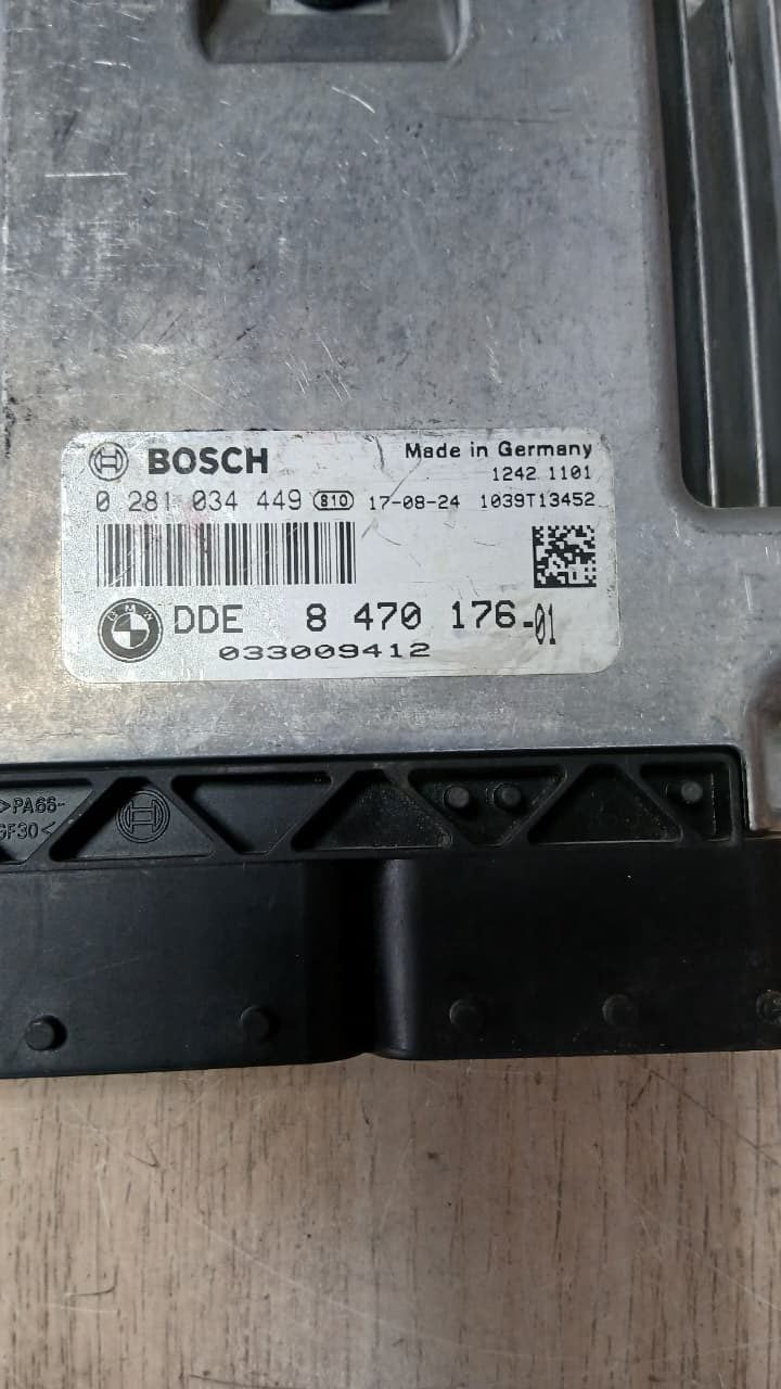 BMW Engine Control Unit 8470176 F30 F31 F35 and 1 Series F20 F21 2015-17 B47 ECU