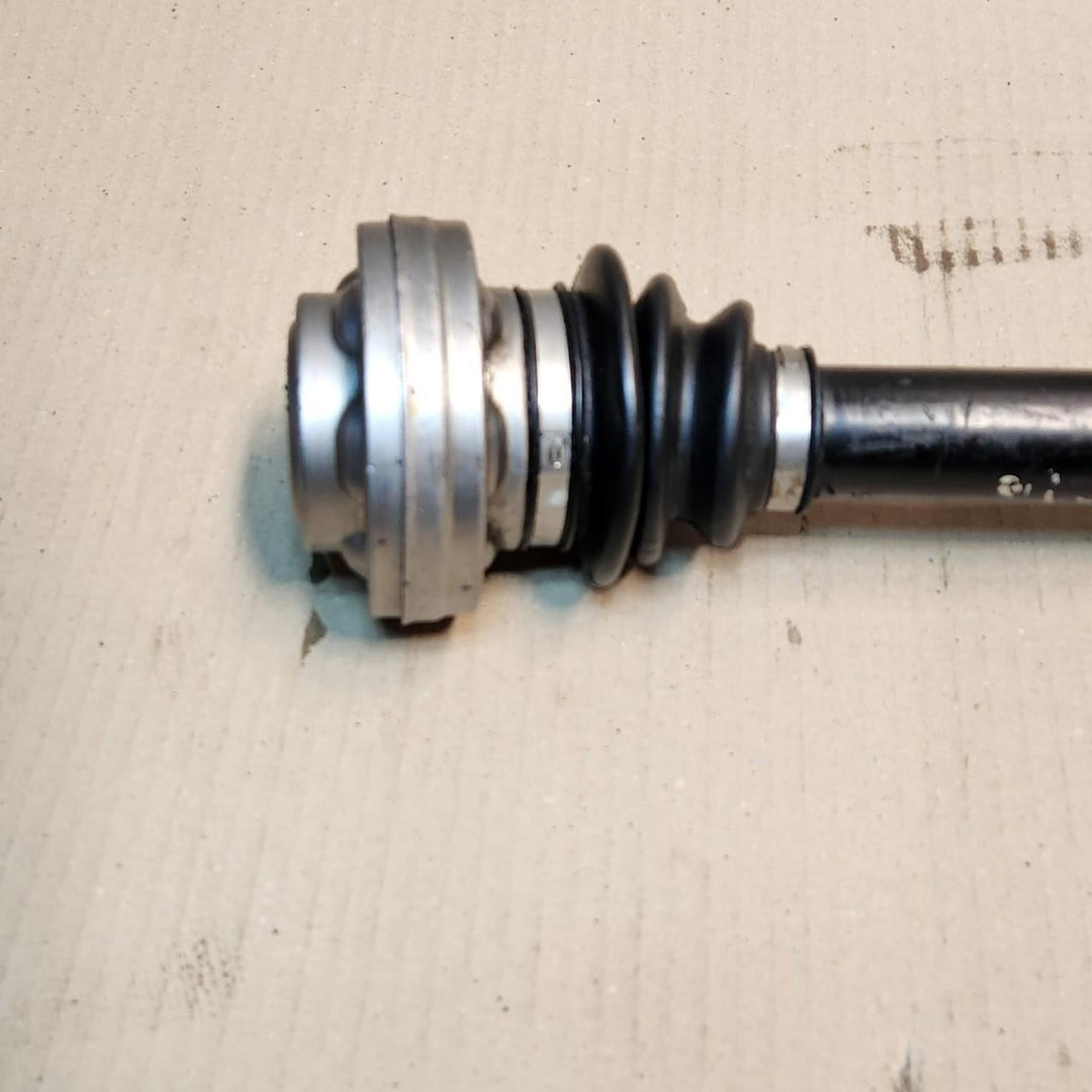 BMW Rear Driveshaft Rear Right 7527074 3 Series E90 and E91