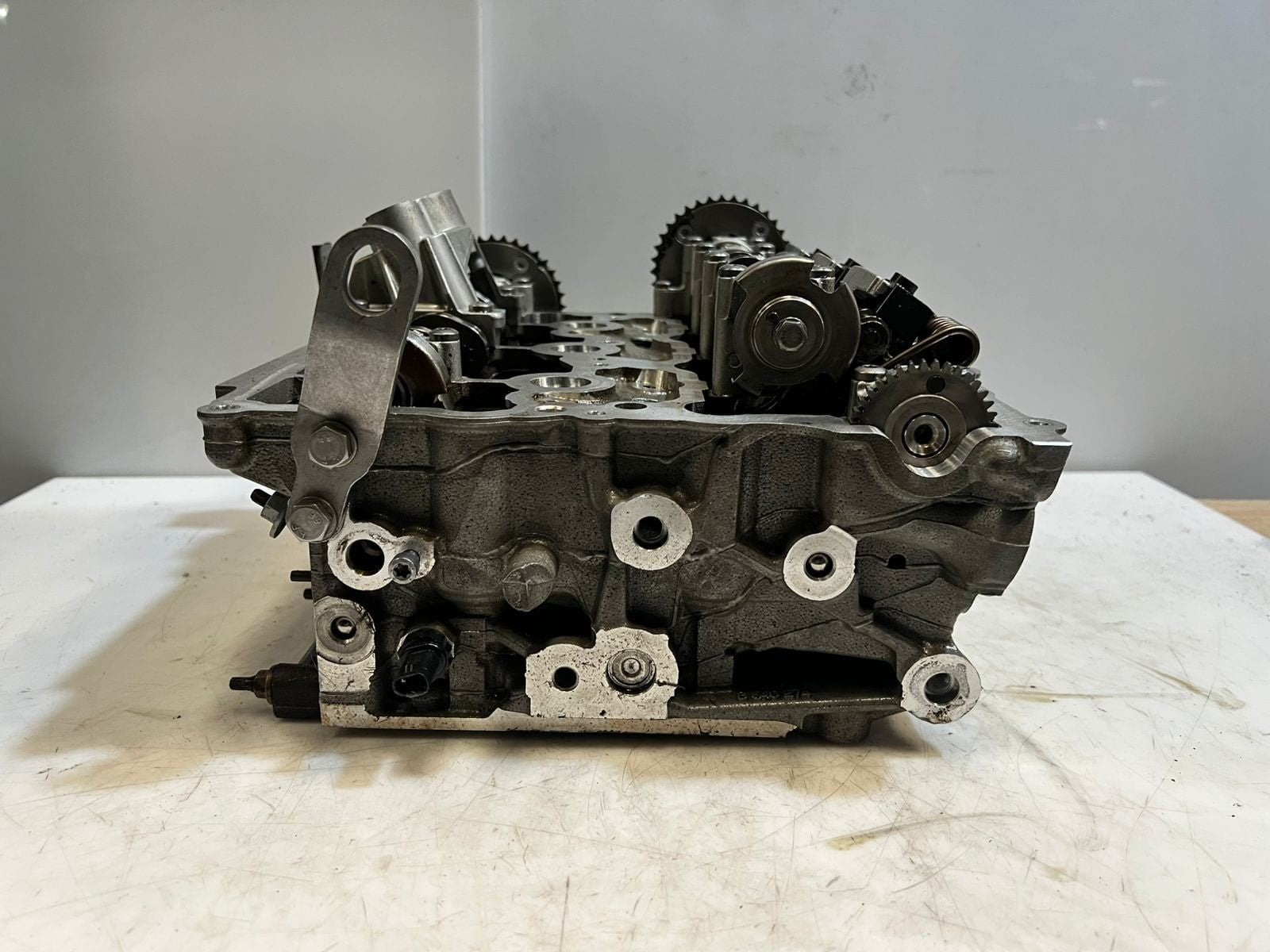 2016 BMW F20 1-Series F20 MINI F56 1.5 TURBO B38B15A Cylinder Head 86266970700