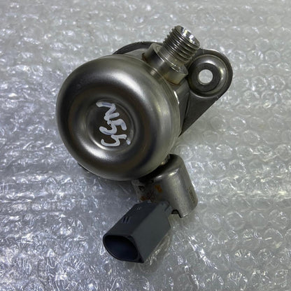 OEM BMW F20 F22 F11 Petrol N55 High Pressure Fuel Injection Pump 7610761 BOSCH