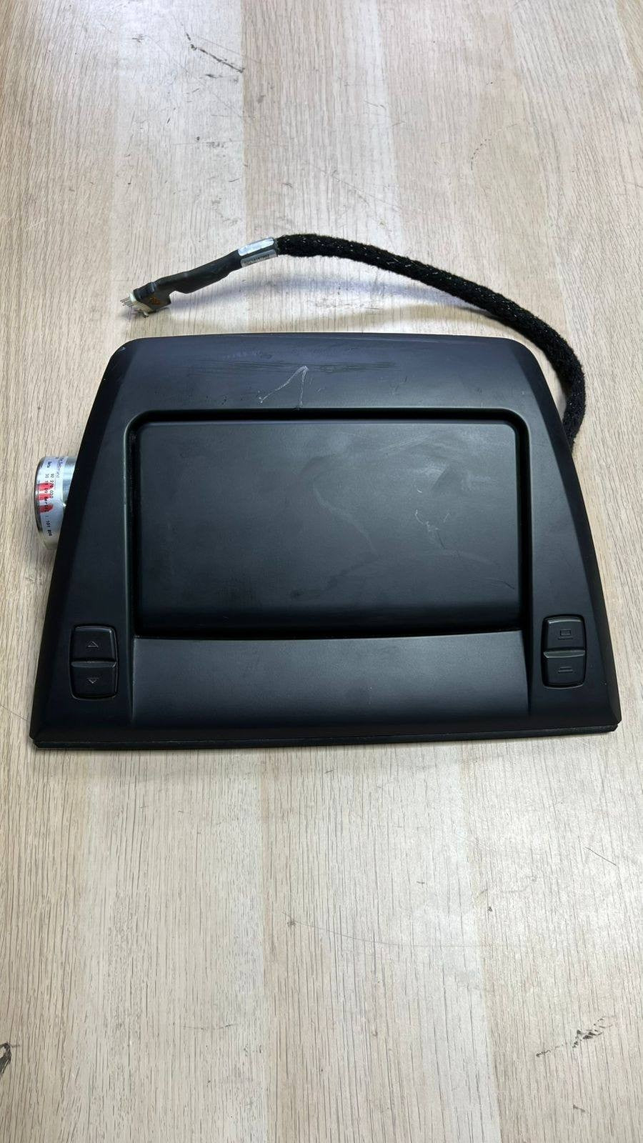 2007-2010 BMW X3 E83 Central Information Display 3452285