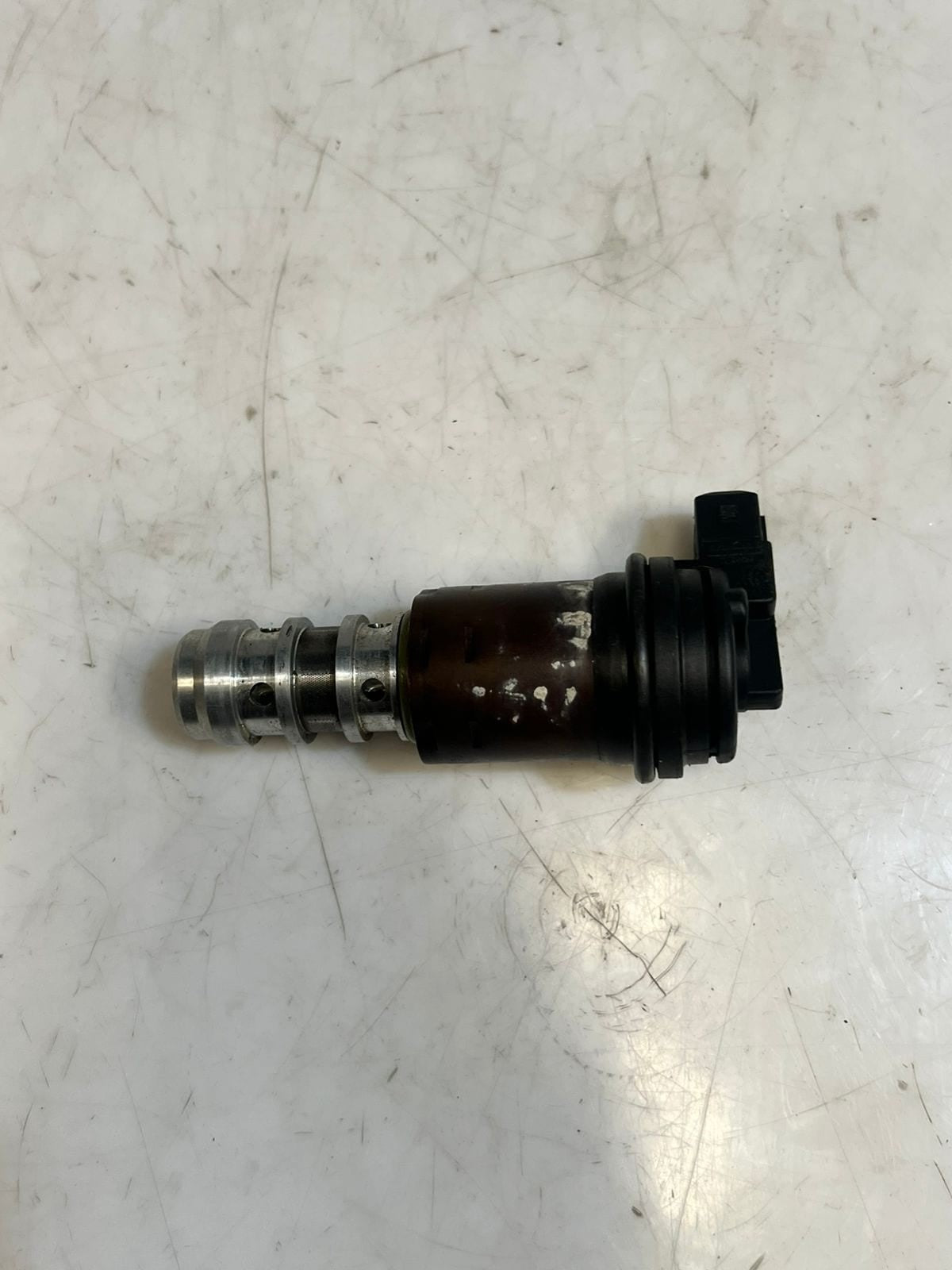BMW 1 3 Series E90 E91 Variable Timing Solenoid Valve Electric-Hydraulic 1707323