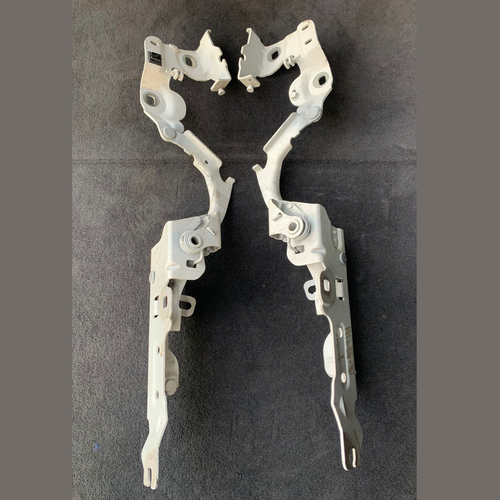 BMW 2 SERIES  F46 F45 HINGE FRONT HOOD LEFT AND RIGHT -7300521-7300522