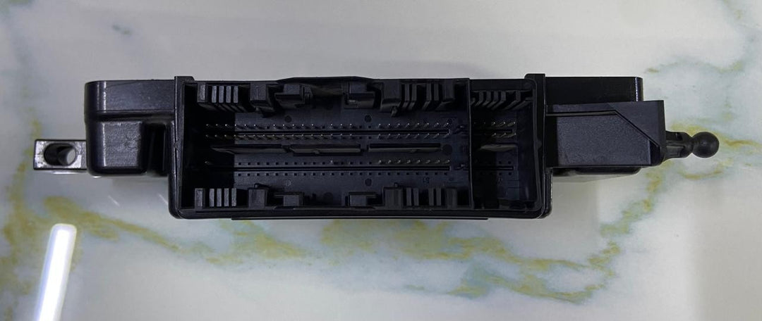 OEM BMW 1 2 3 4 SERIES F20 F22 F30 F32 F34 SRS MODULE CONTROL UNIT 9348726