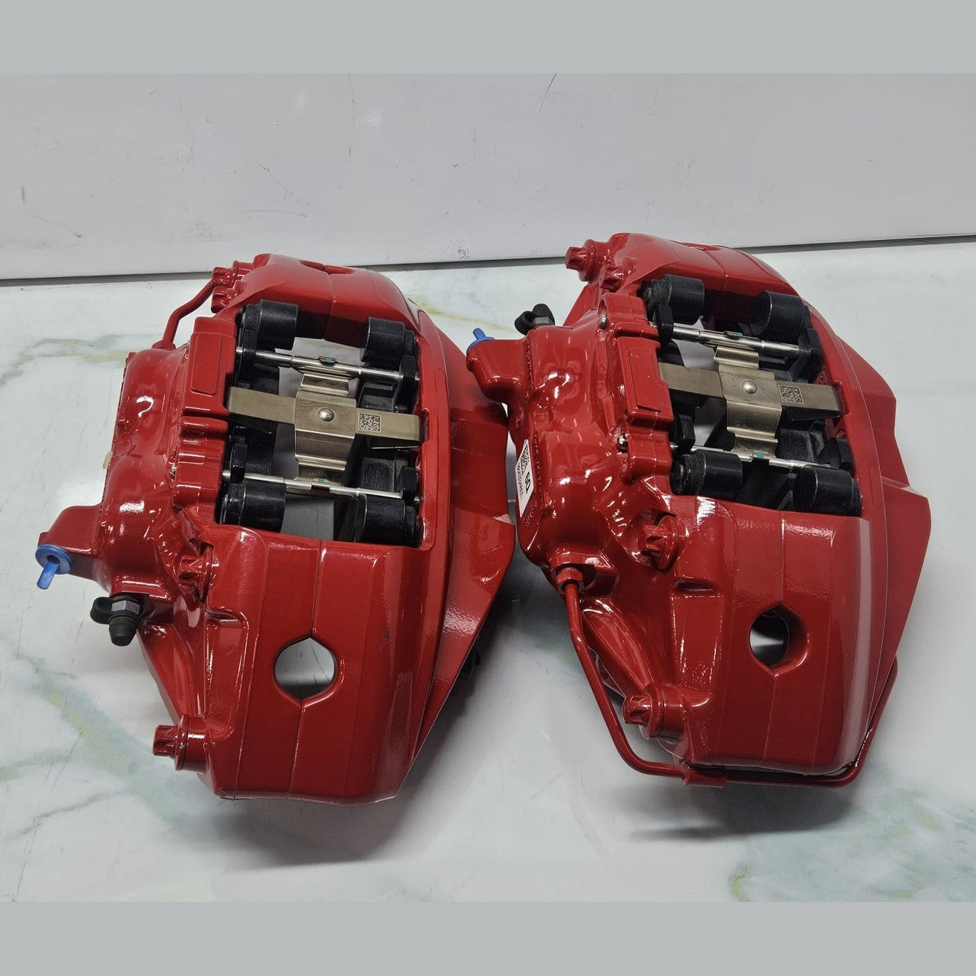 BMW G20 Calipers Front Left Right Set-8843347, 8843348 Brand New Red colour OEM