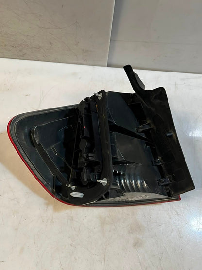 2012-2014 BMW X1 E84 Tail Light Assembly RIGHT SIDE BACK LIGHT 2990110 ECE 