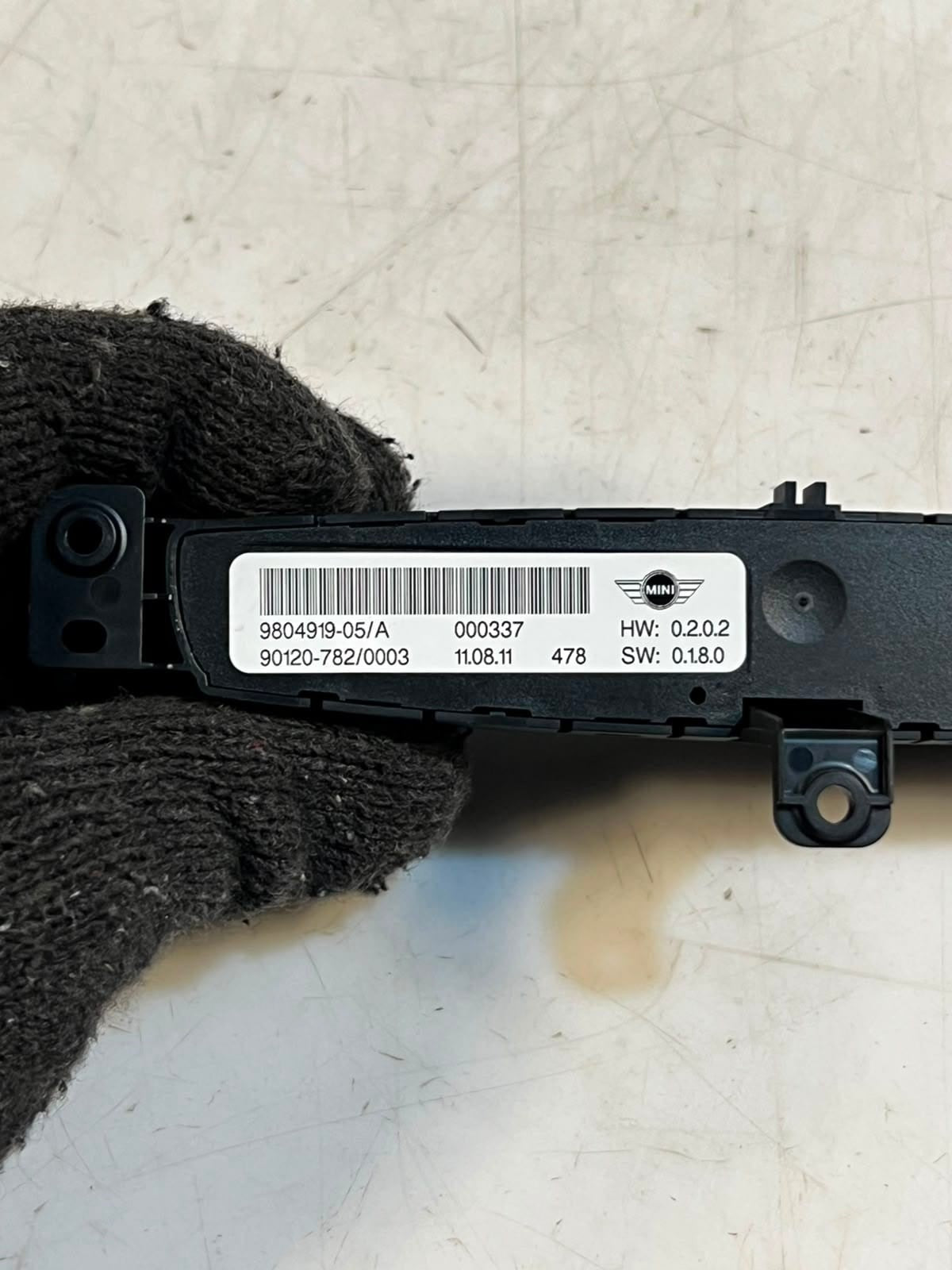 Mini Cooper R60 Countryman Center Console Switch Control Panel 9804919