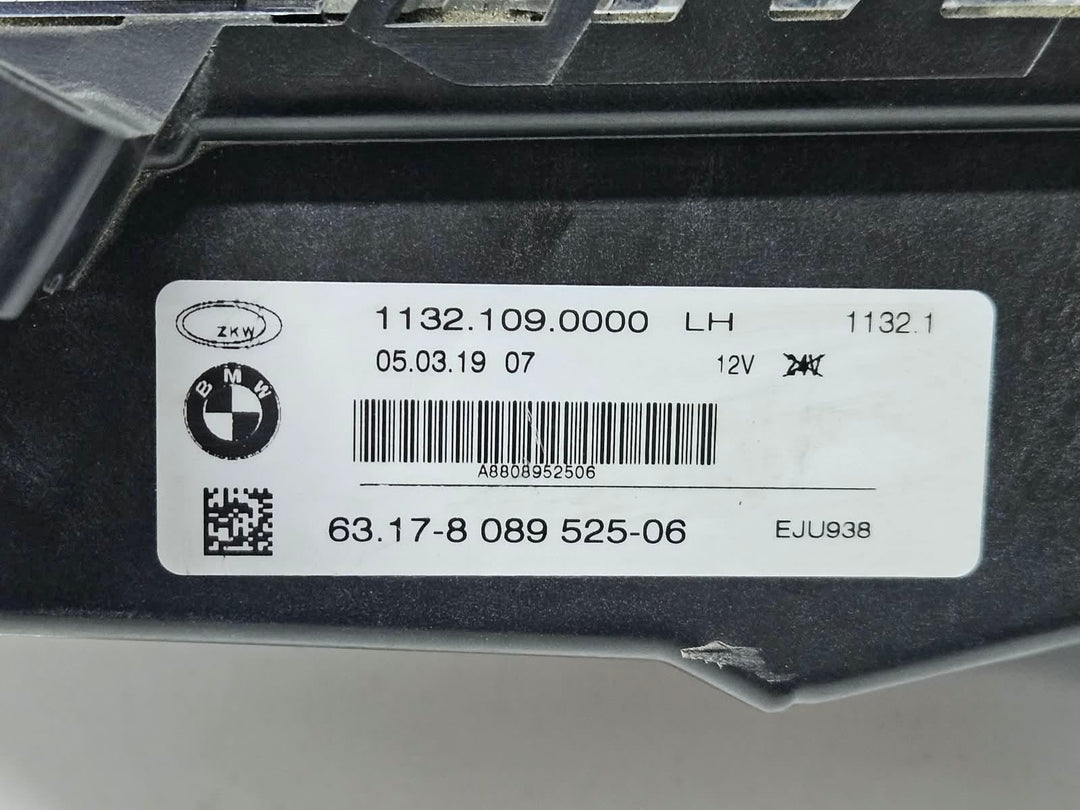 8089525-2018-2022 BMW X5 G05 B57 RHD Front  Left Fog Light OEM