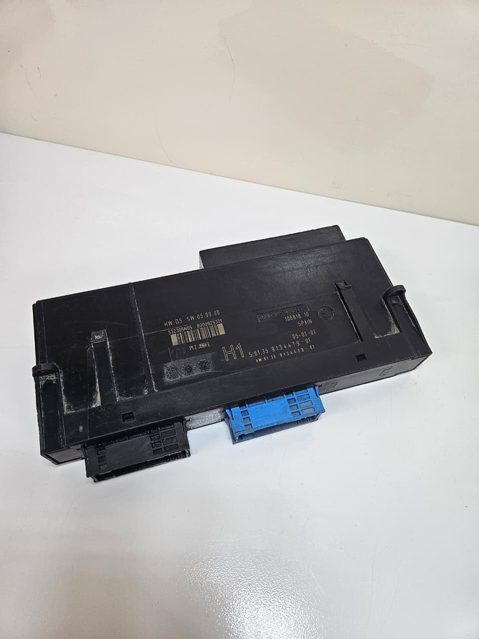 Genuine 2007-2013 BMW 328i 335i Body Control Module 9134479 OEM