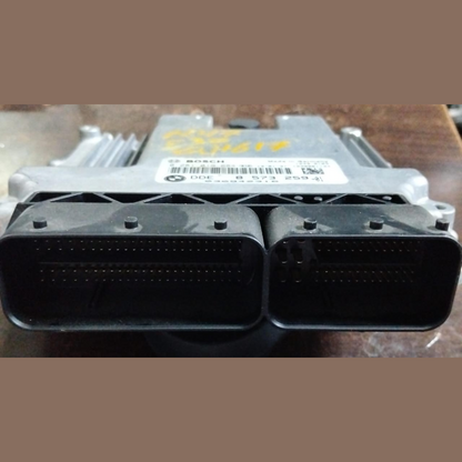 BMW 320d DIESEL N47N F30 F32 F34 F36 2013 ENGINE CONTROL ECU ONLY 8573259