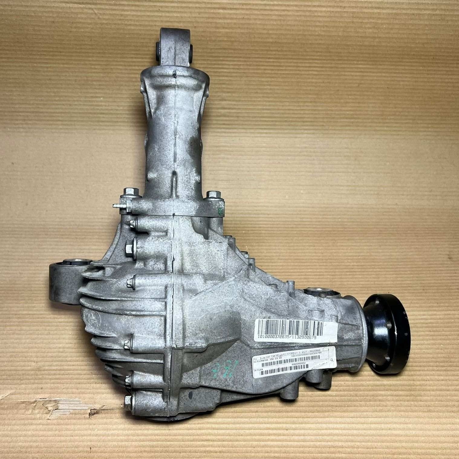 2012-2015 Mercedes-Benz ML350 Front Axle Differential A1663300300/ Ratio 3.45