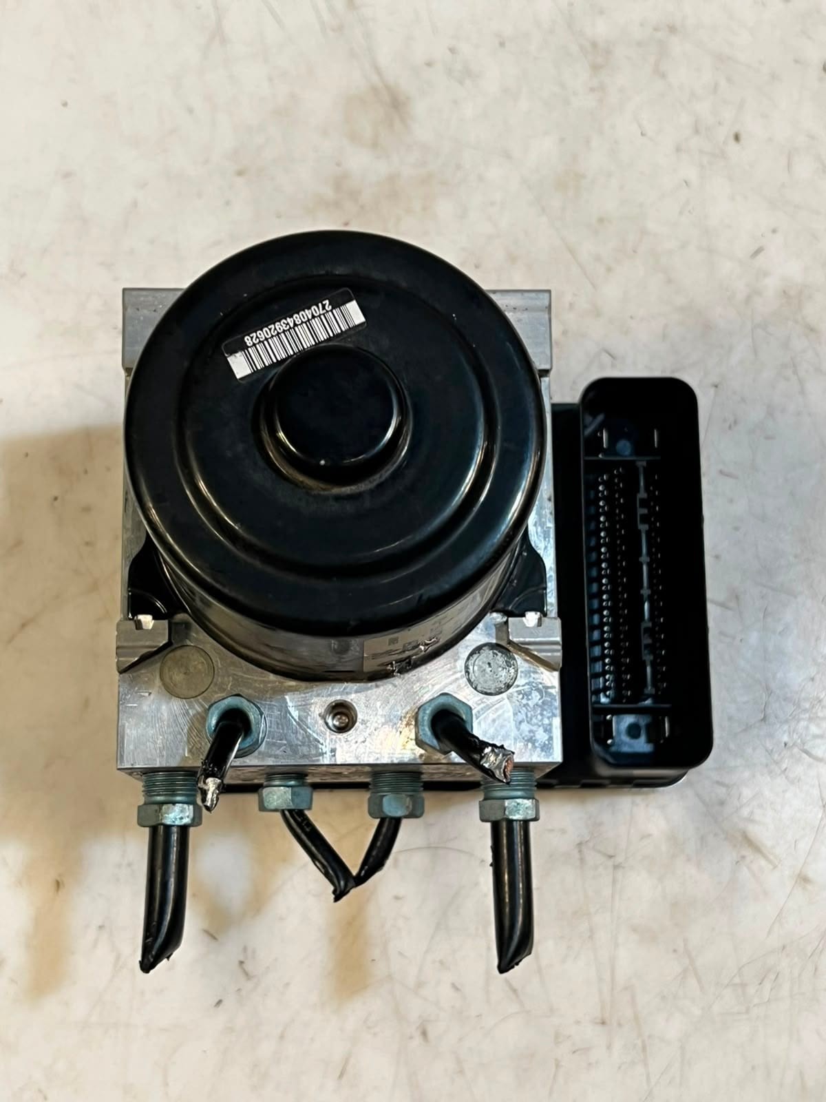 2012 BMW X3 F25 ABS DSC Brake Pump Module 6859757 OEM