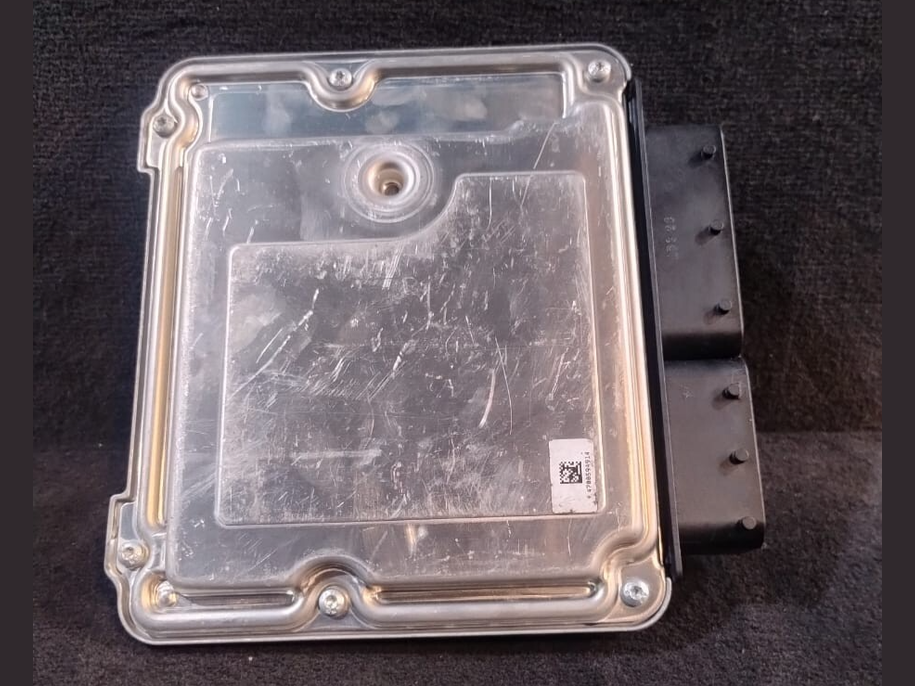 BMW 218d F45 2016 B47 ENGINE CONTROL UNIT ECU MODULE DDE 8470176