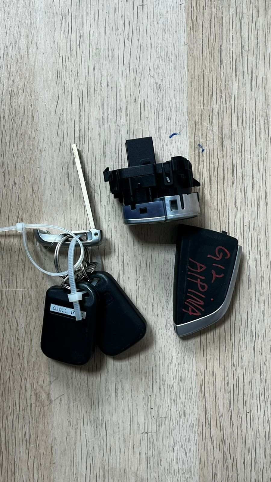 2016-2019 BMW B58 G11 740i Engine Control Unit 8678937 SET WITH 2KEYS