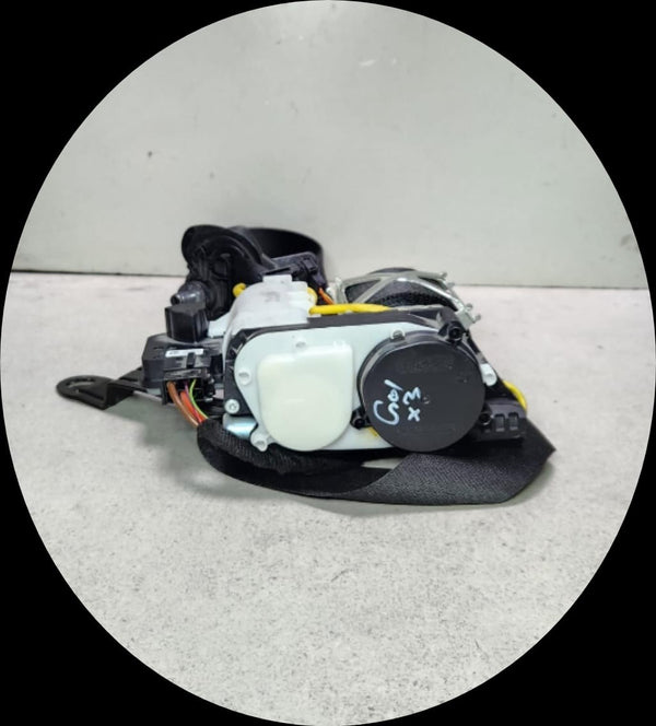 BMW X3 G01 Front Seat Belt S1746994508 OEM