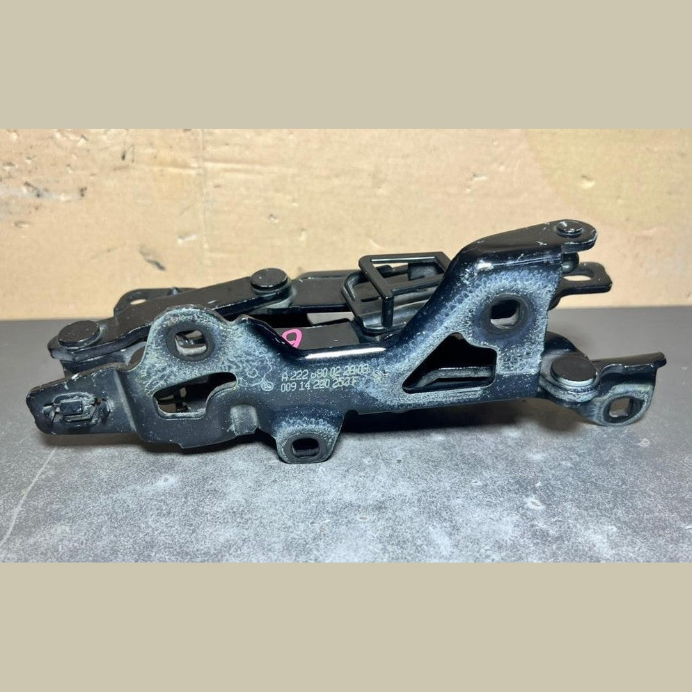 2015-2020 Mercedes-Benz S-Class W222 Front Right Side Bonnet Hinge A222 8800228