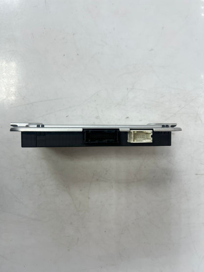 2011-16 BMW 535i 550i 528i 650i F10 5' 6' Footwell Light Control Module 9236461 