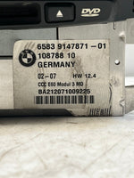 Load image into Gallery viewer, OEM BMW CD/MD Audio Deck Head Unit For 5 Series 525i Model E60 E61 9147871