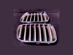 Load image into Gallery viewer, 7210725 7210726 Ornamental  Front Bumper Grill Front L+R  OEM BMW X3 F25
