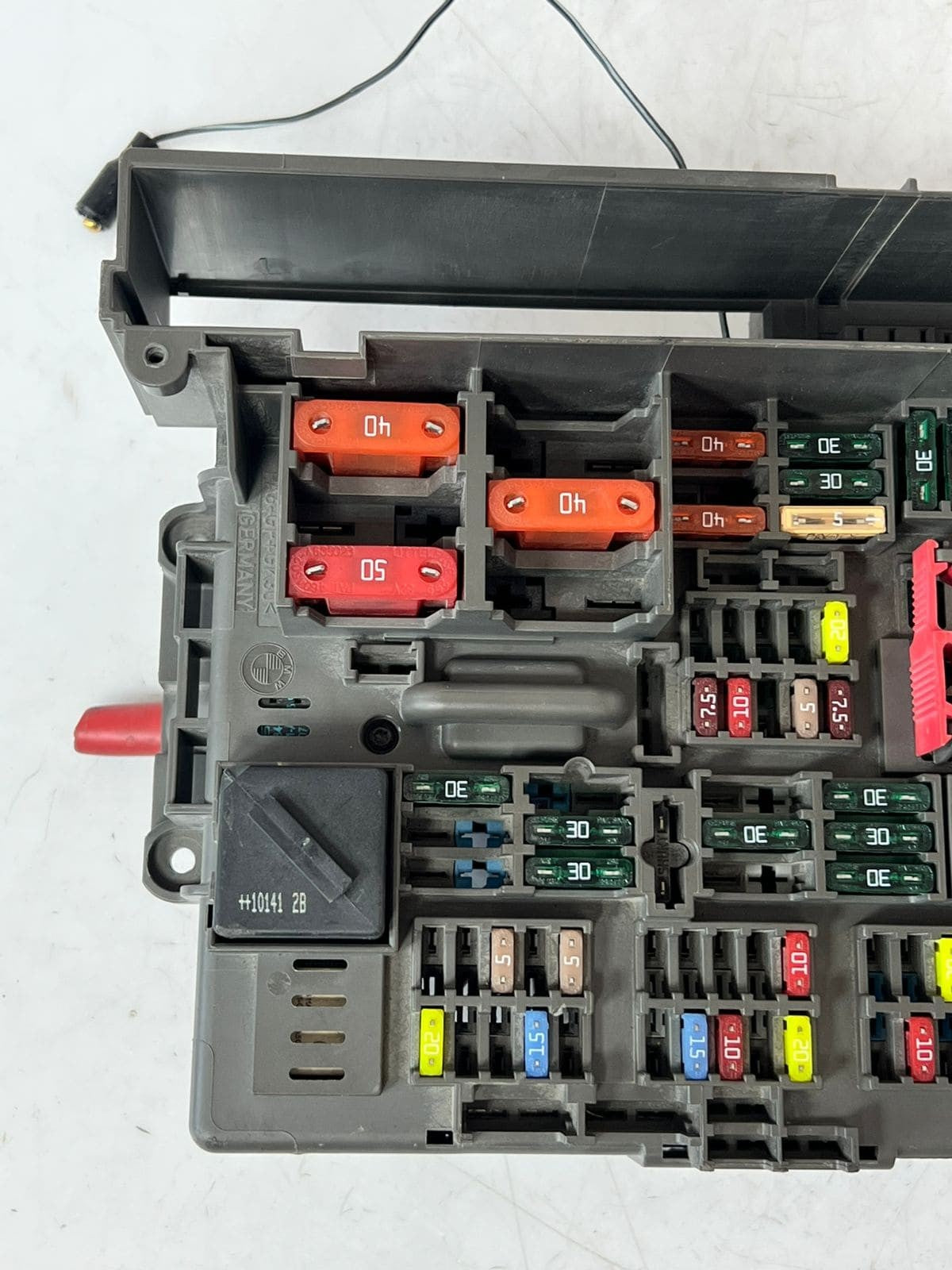 2008-2015 BMW 328i E81 650I Power Distribution Fuse And Relay Box 9119445 OEM