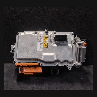 BMW i8 I12 I15  VOLTAGE CONVERTER INVERTER MOTOR CONTROL OEM  - 8646687