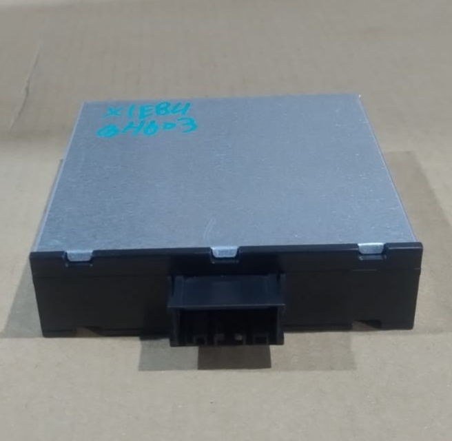 BMW E84 X1 DC VOLTAGE CONVERTER MODULE 9253208 OEM