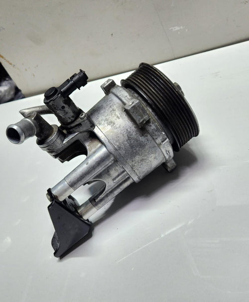 BMW  F10 Hydraulic Pump Dynamic Drive 6850590 6 Series OEM