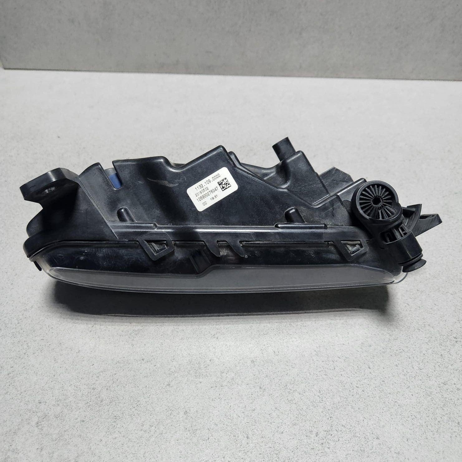 Genuine 2019-2023 BMW 330i Front Left Fog Light 8089525 3 Series G20 G28