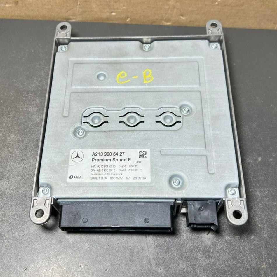 17-20 Mercedes W213 Burmester Lear Sound Amplifier Assembly A213 9006427 OEM